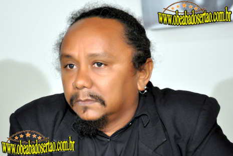 CMJP aprova voto de repúdio ao cantor Chico César por unanimidade