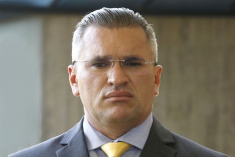 Bolsonaro só retorna ao PSL se a legenda expulsar Julian Lemos